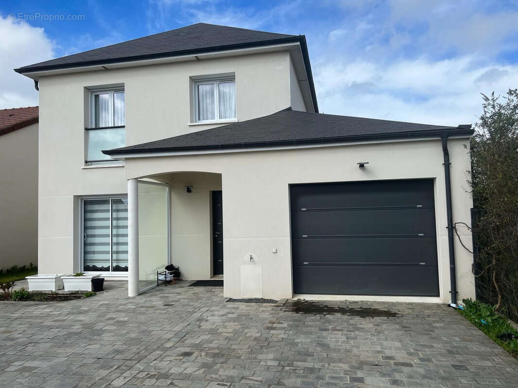 Maison à CHATEAUDUN