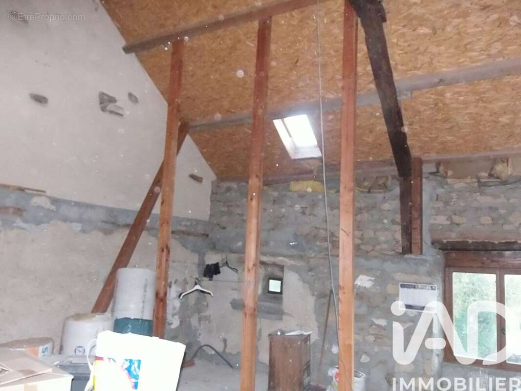 Photo 9 - Maison à CONDAT-EN-COMBRAILLE