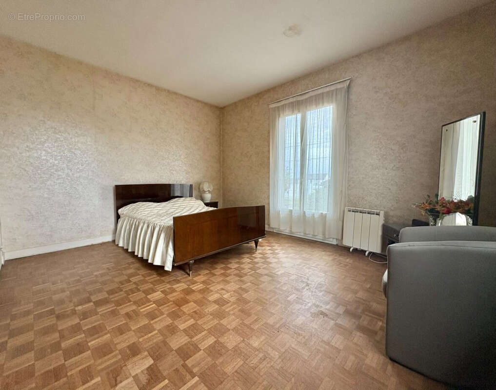 Maison à SAINT-MAUR