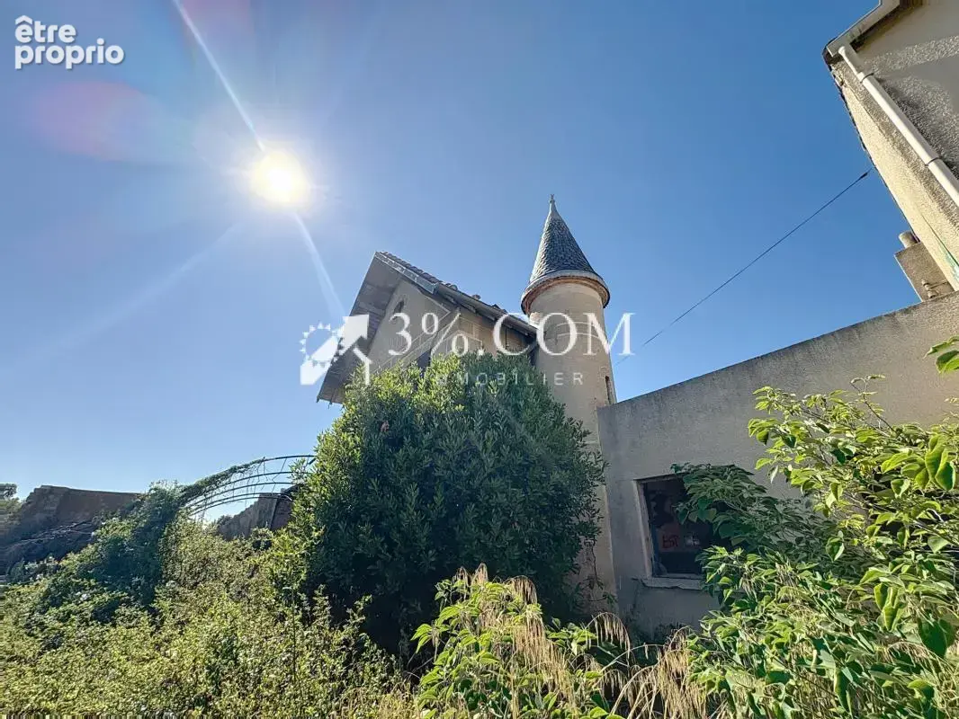 Grande propriété à rénover vue exceptionnelle sur l'étang, l - photo 4