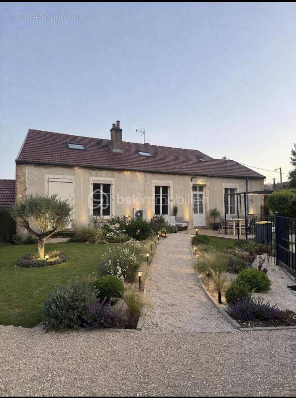 Maison à SELONGEY