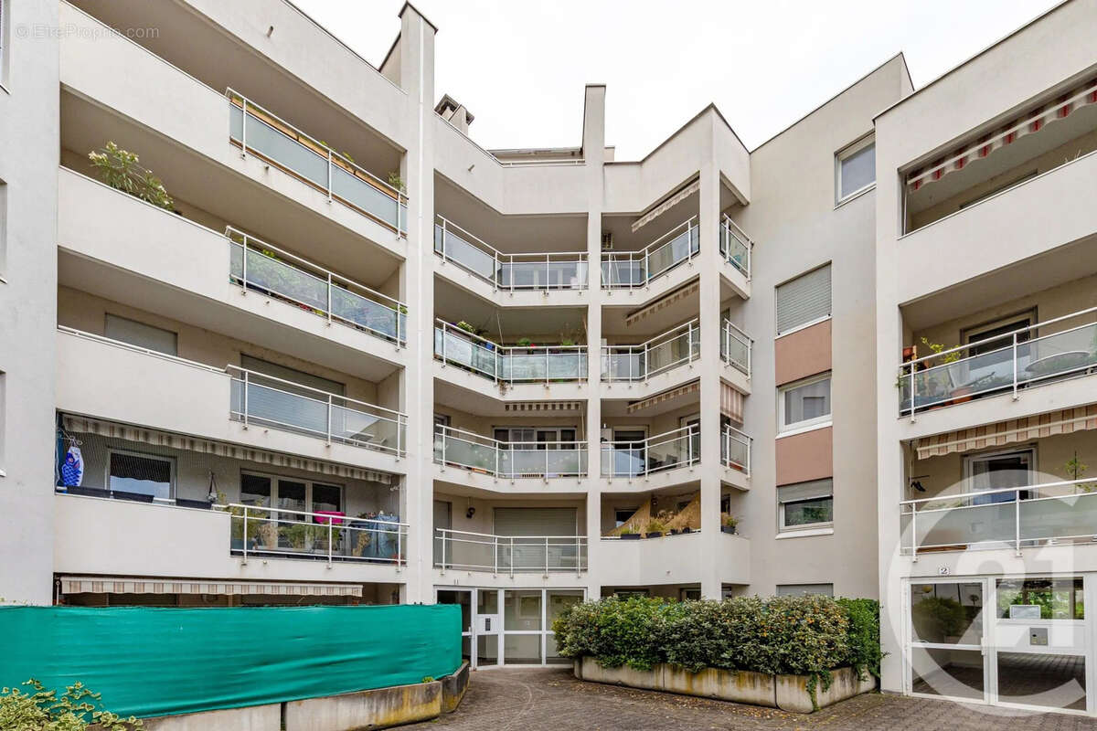 Appartement 71 m² à Grenoble  - photo 13