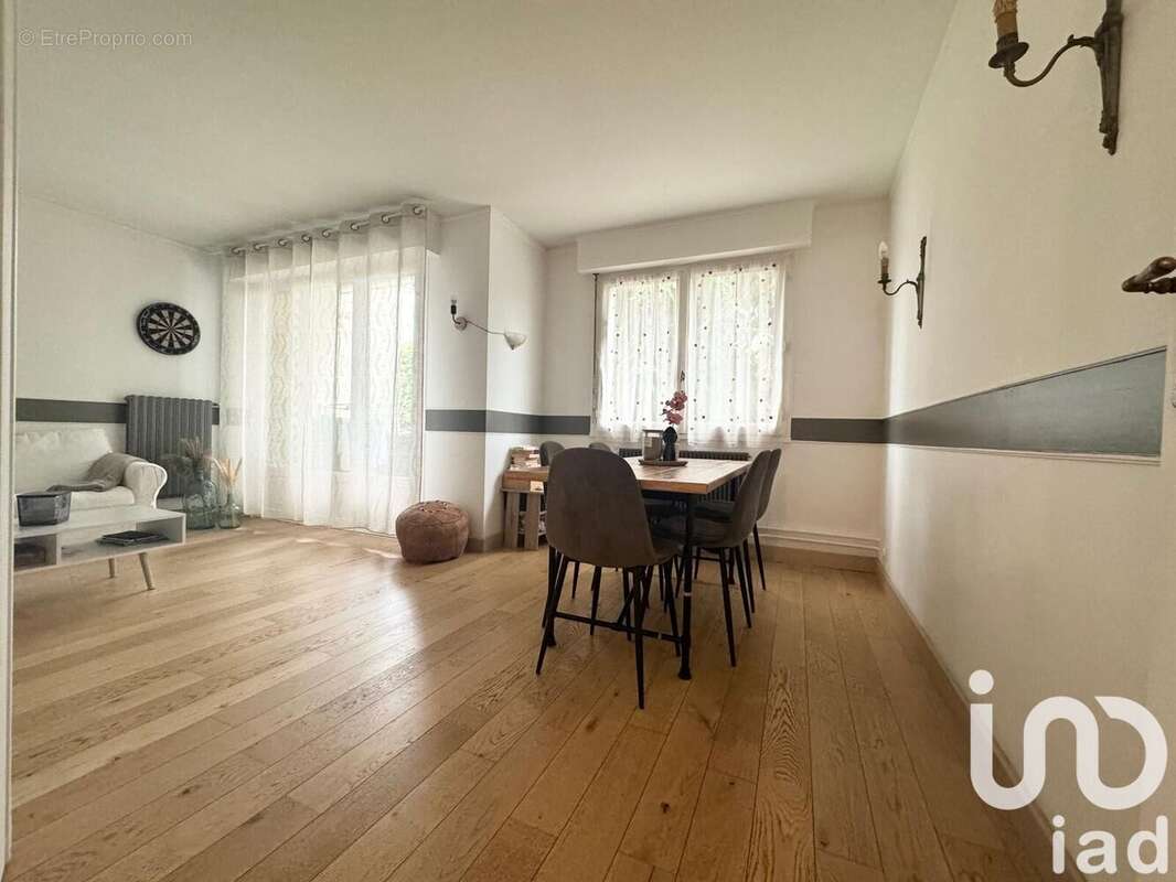 Photo 4 - Appartement à RUEIL-MALMAISON