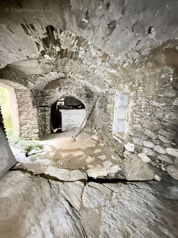 Maison à SUMENE
