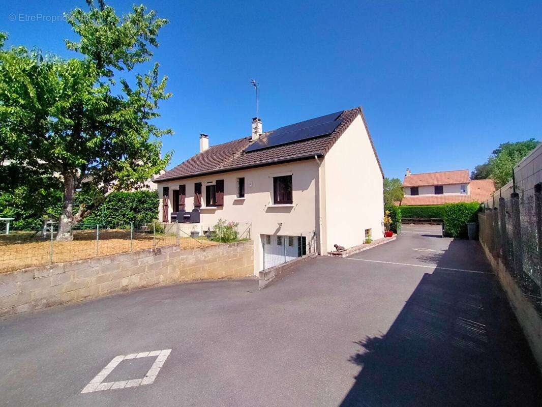 Maison Le Mans 4 pièce(s) 81 m2 - photo 2