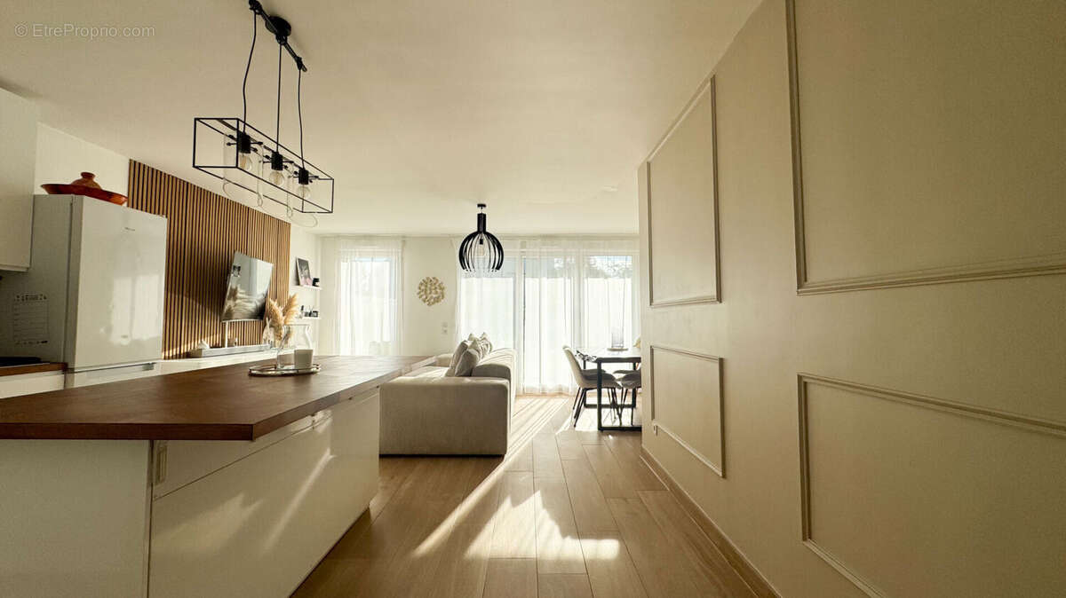 Appartement à CORBEIL-ESSONNES