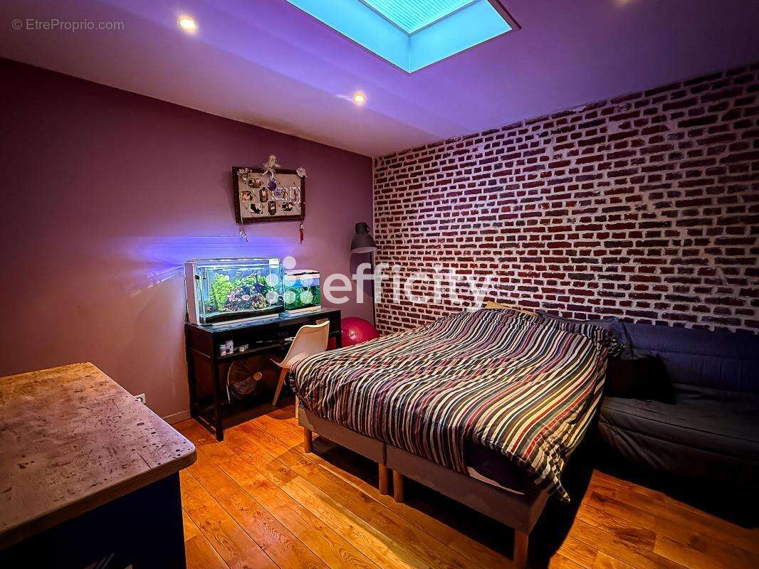 Appartement 144 m² à Roubaix  - photo 2