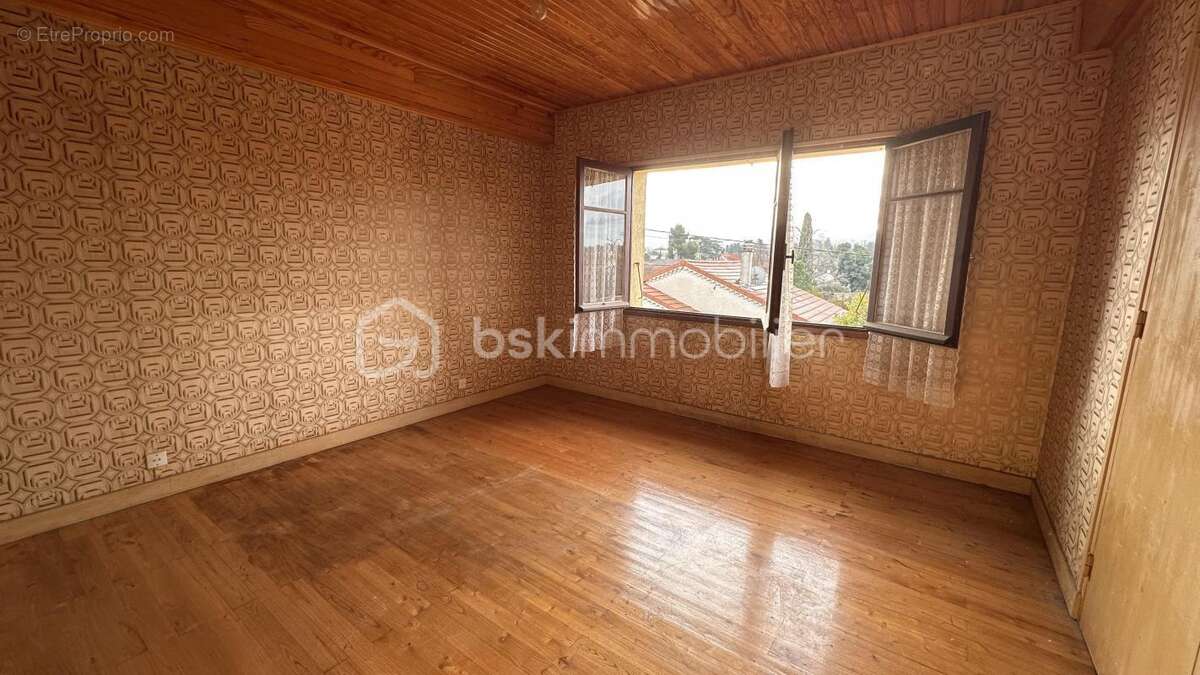 Maison à BOURG-DE-PEAGE