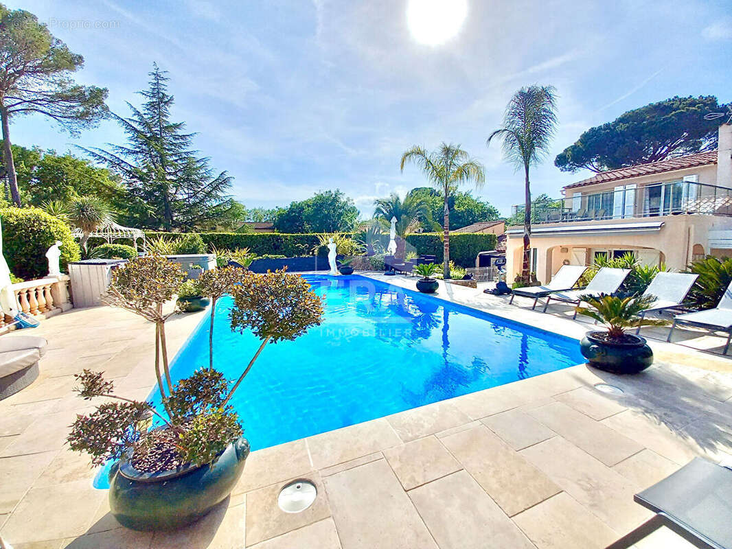 Maison à MOUANS-SARTOUX