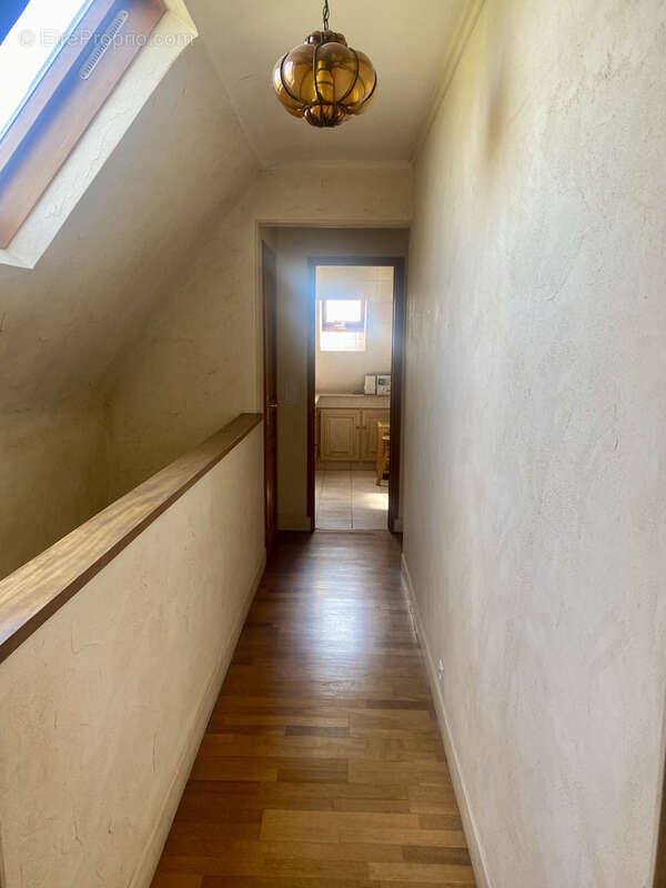 GAGNY - Maison familiale - photo 11