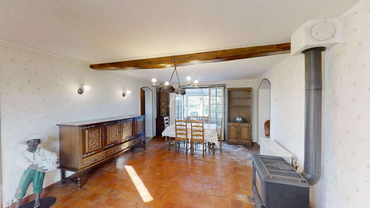 Maison à FAY-AUX-LOGES