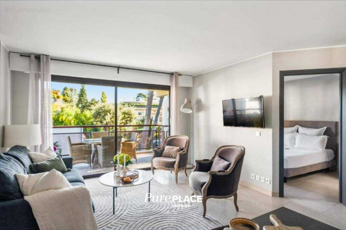 Appartement à CANNES