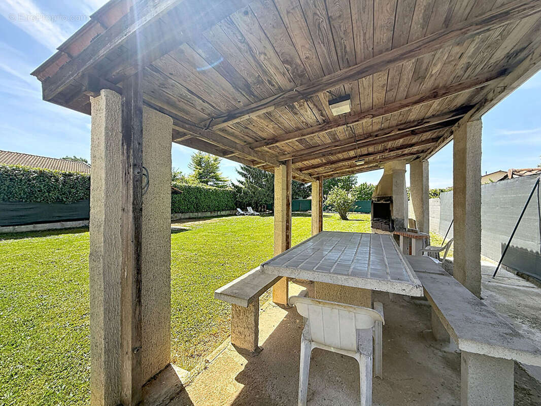 Maison à BLYES
