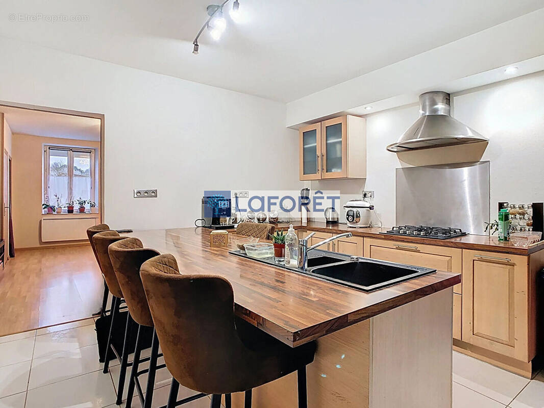 Maison à CHAMOUILLEY