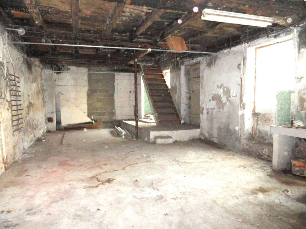 Maison à SAINT-VARENT