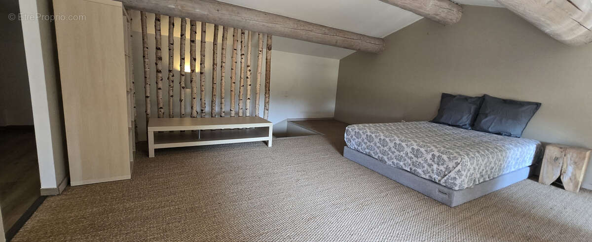 Superbe mas rénové avec piscine + option de parcelle détachable à  Trets (13) - photo 36