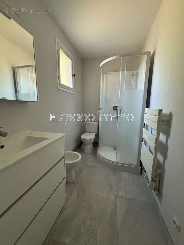 Maison individuelle - 85m² - 3 chambres - Garage - DEVILLE LES ROUEN - photo 14
