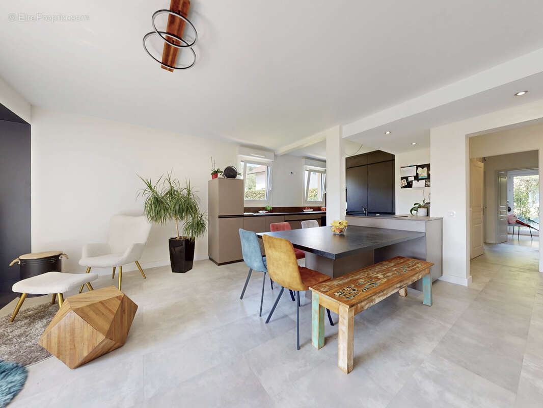 Appartement à EPAGNY