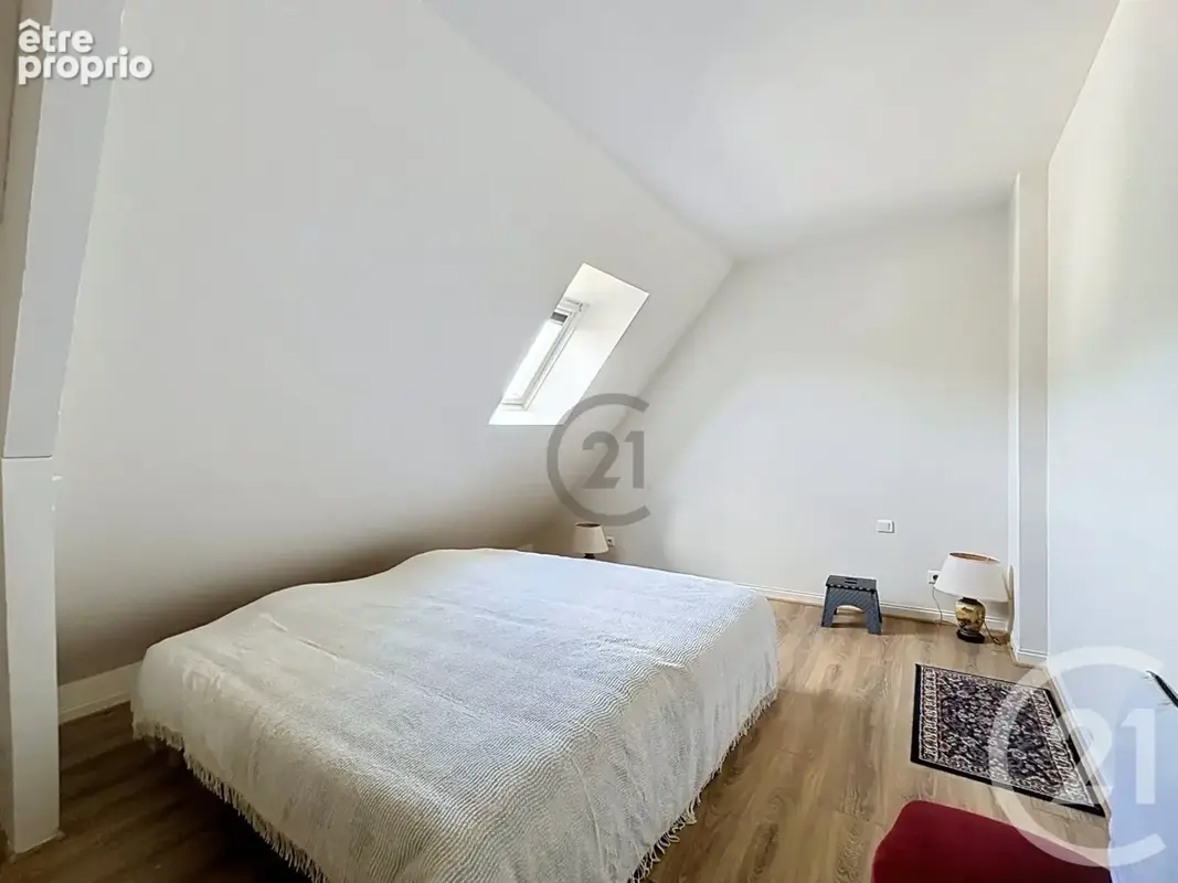 Appartement 4 pièces 69 m² à vendre à Provins (77160) - photo 9