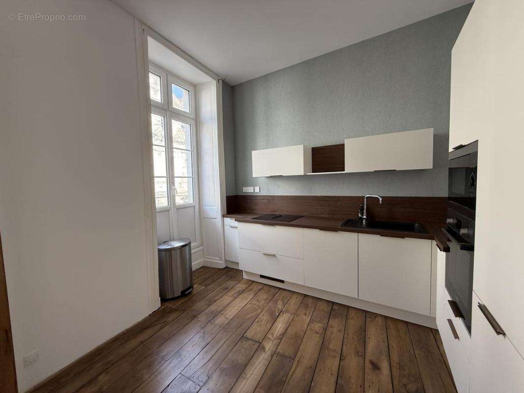 Appartement 84 m² à Saint-Malo  - photo 4