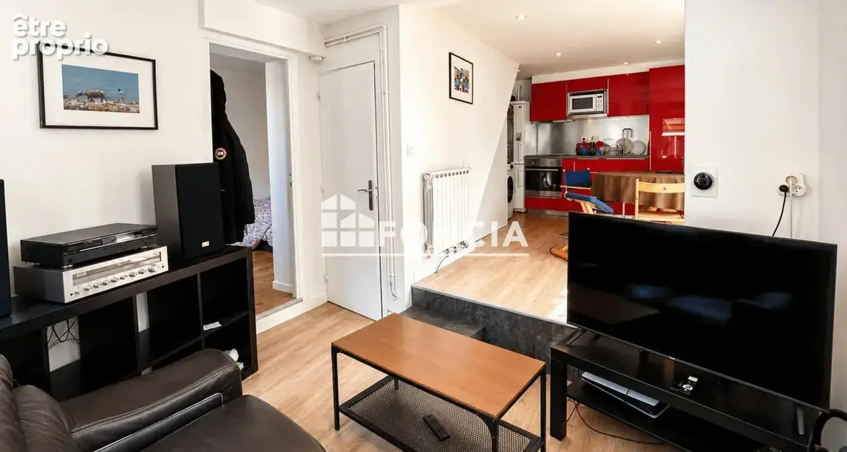 Maison avec cachet 220m2 - Proche parc BARBIEUX et Métro Epeule - Montesquieu - photo 11