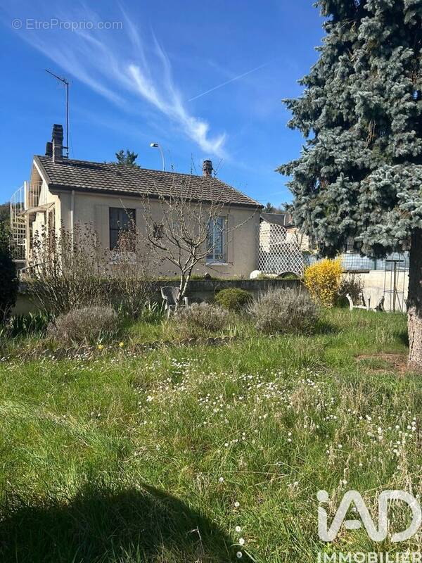 Photo 1 - Maison à SAINT-JULIEN-DU-SAULT