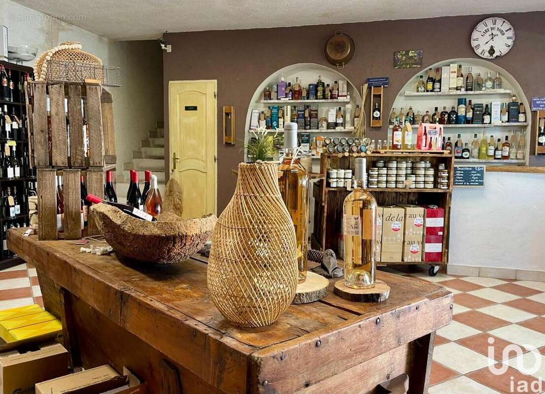 Photo 6 - Commerce à COLOMARS