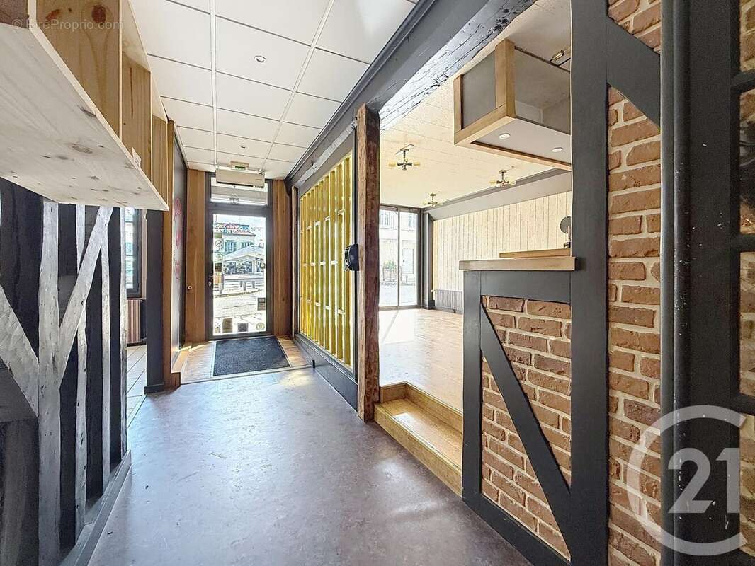 Autre à BAR-SUR-SEINE