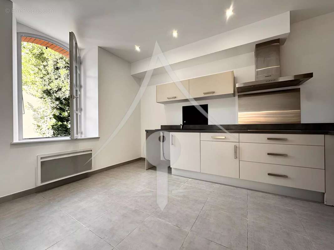 Appartement à MAUZAC