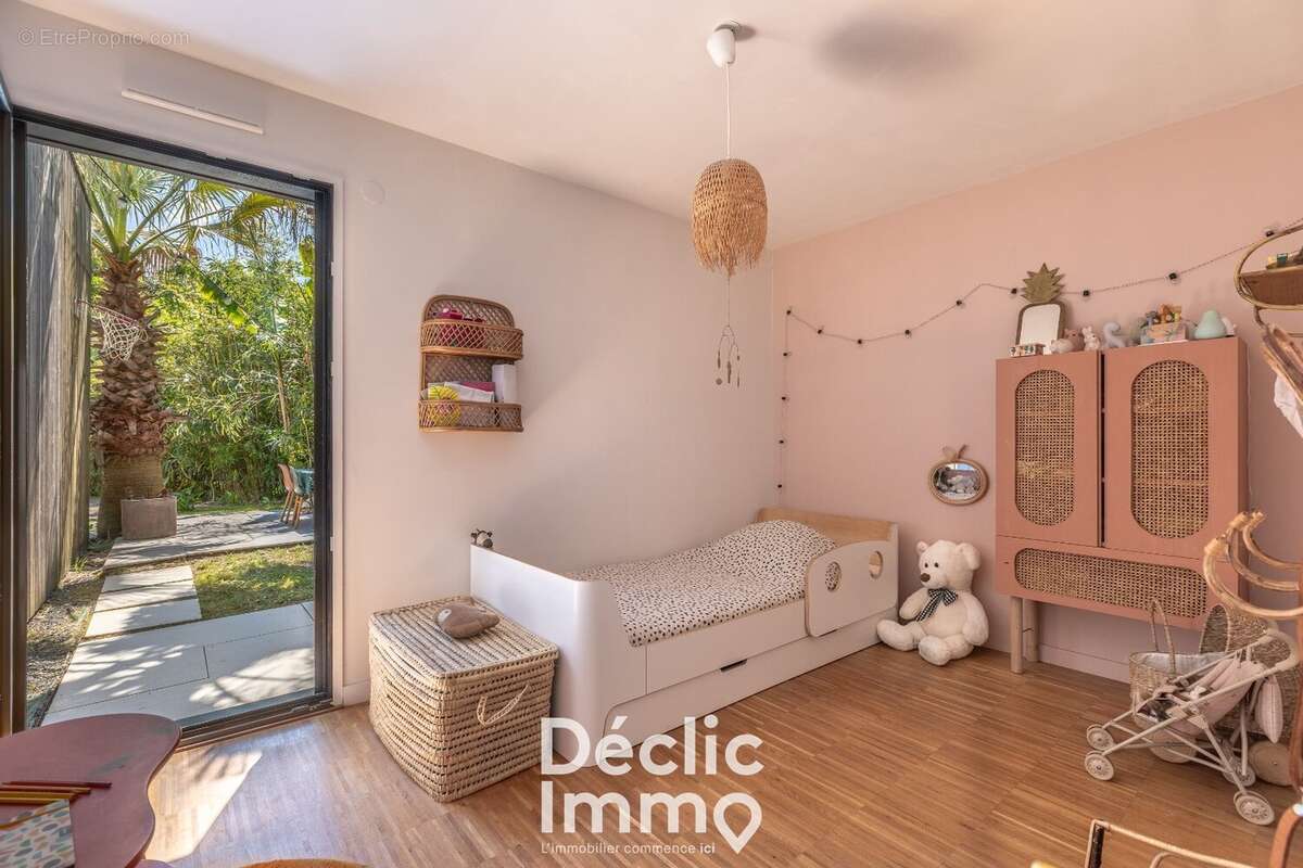 Maison à CARIGNAN-DE-BORDEAUX