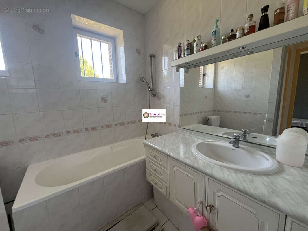 Maison 145 m² à Mortagne-Au-Perche  - photo 4