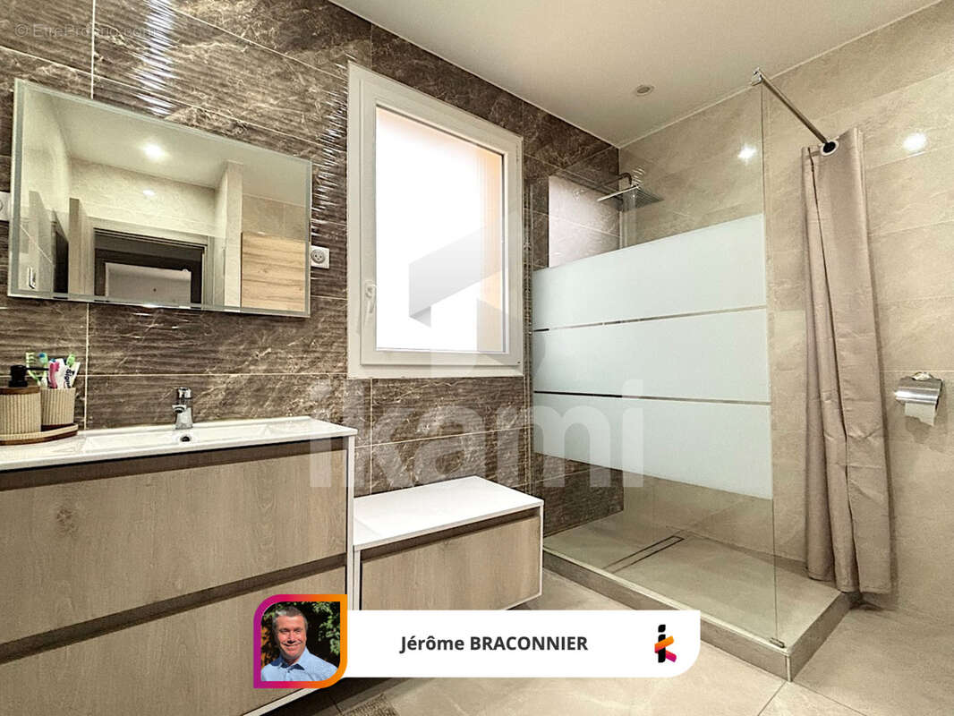 Maison à SAINT-FONS