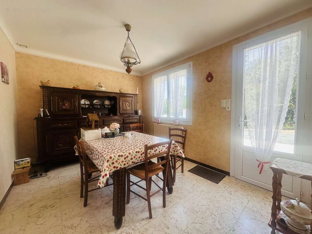 Maison à LES CLOUZEAUX