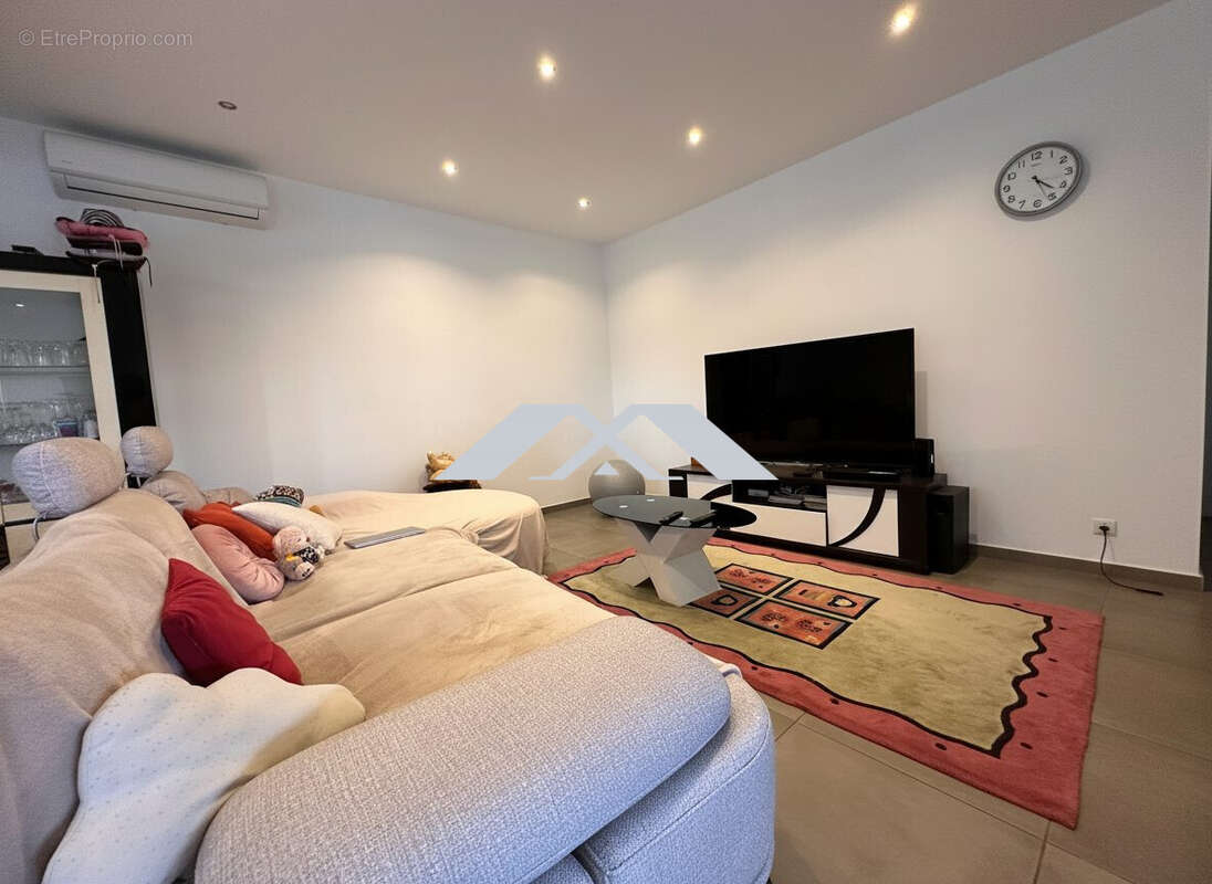 Maison 118 m² à Saint-Joseph  - photo 6
