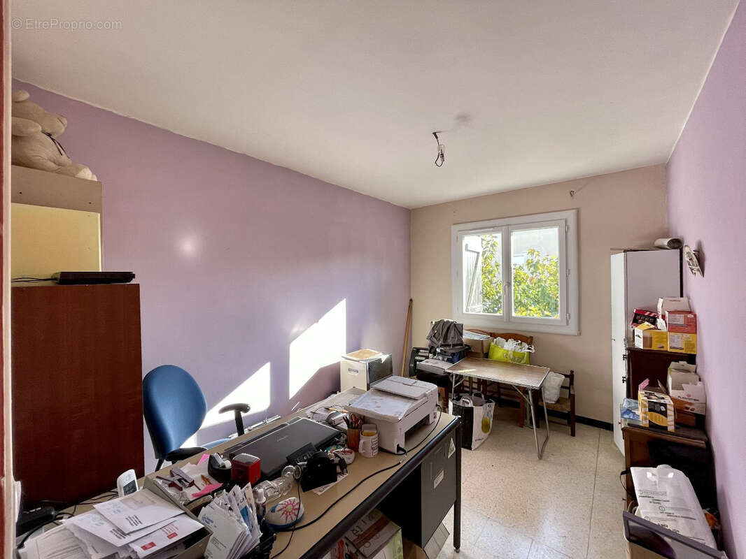 Maison à SAINT-THIBERY