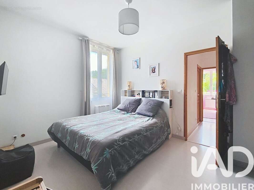 Maison 106 m² à Blaru  - photo 8