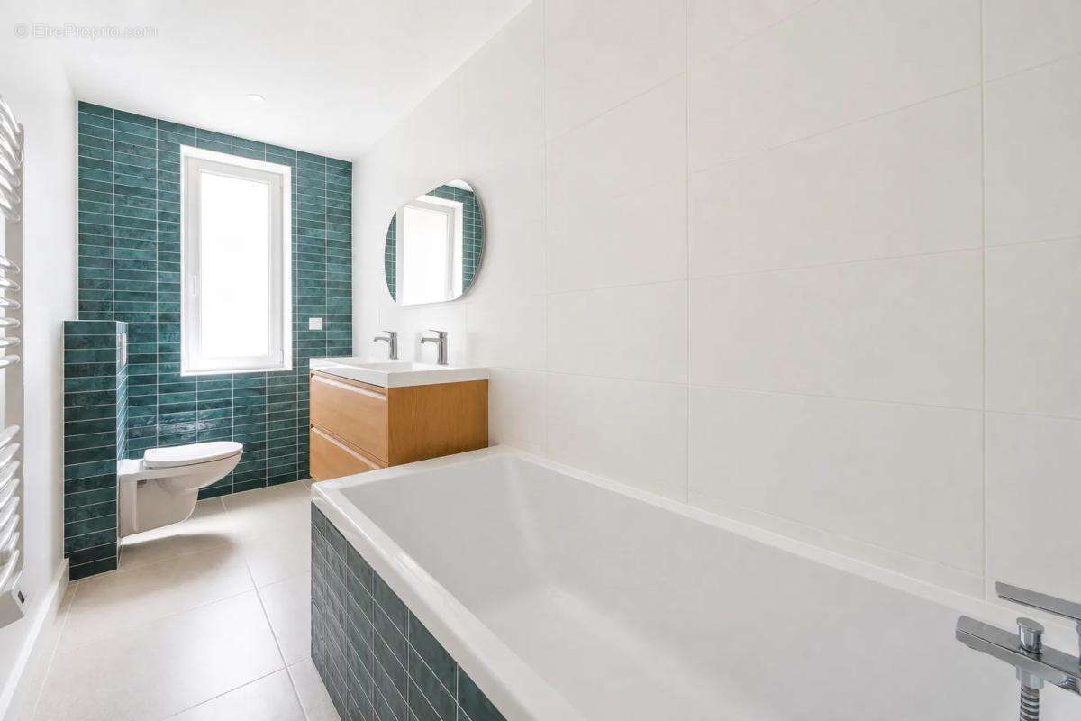 Maison rénovée de 192 m² à Neauphle-le-Vieux - photo 23