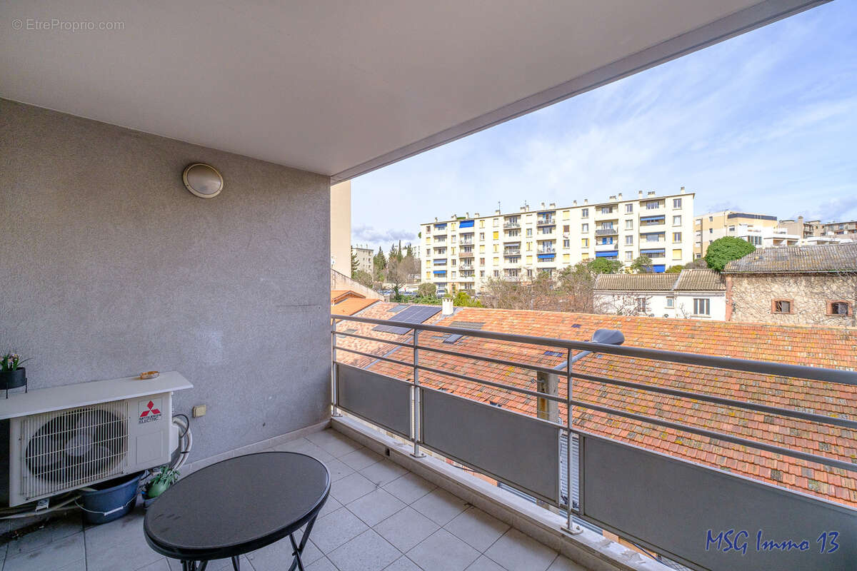 Appartement à MARSEILLE-13E