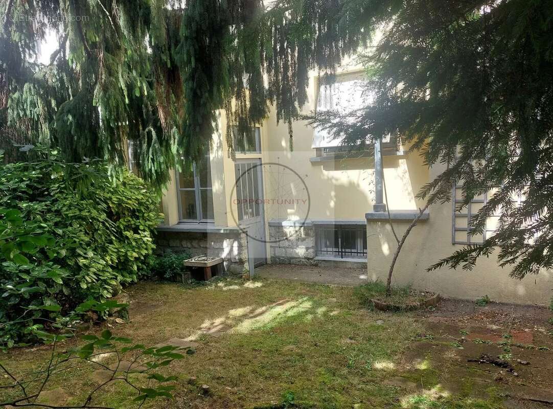 Maison 232 m² à Montreuil  - photo 3