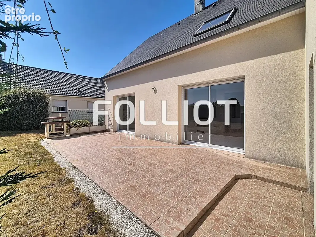 Maison 6 pièces à vendre à Coudeville sur Mer, 3km de la mer - photo 3