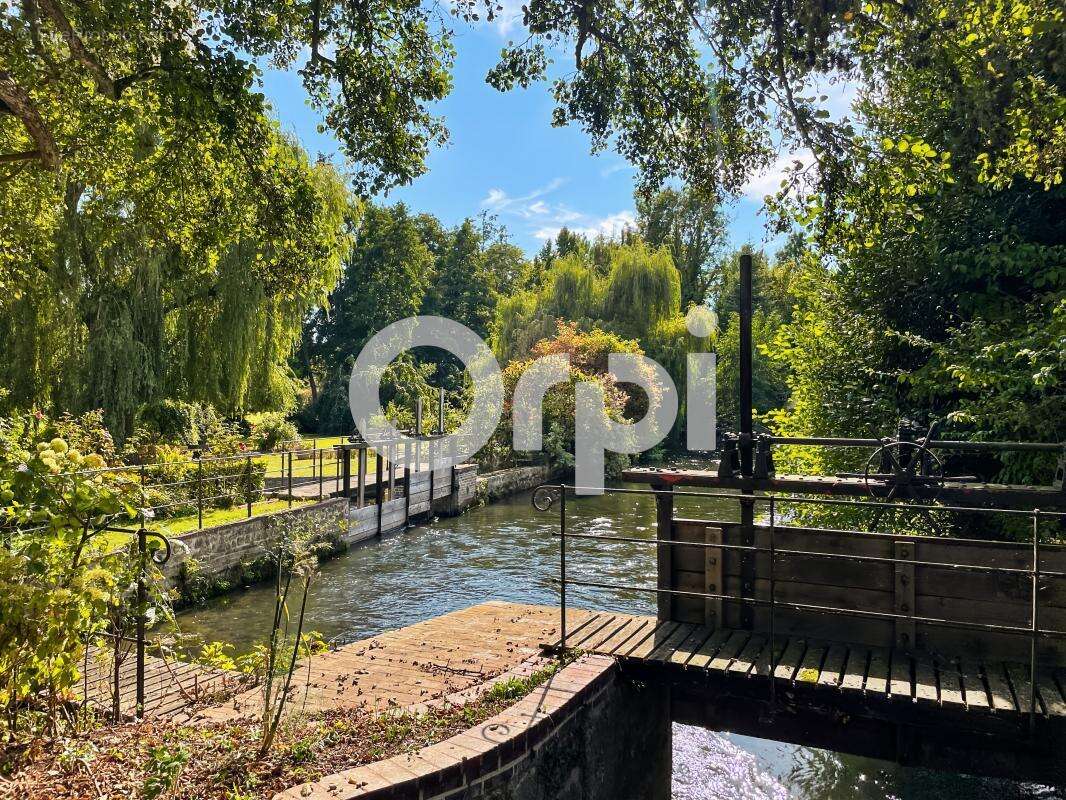 Maison à TOURNEVILLE