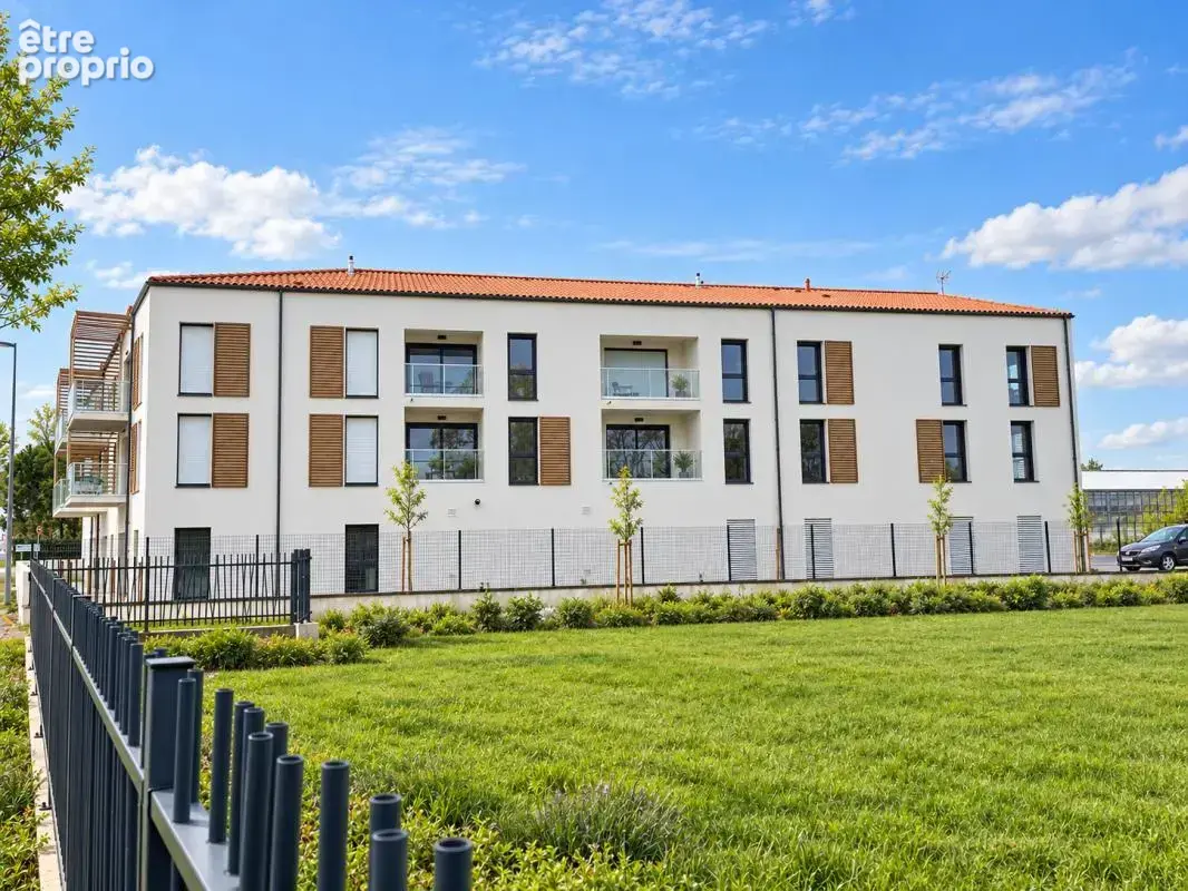 Appartement T3 de 60,5 m² avec balcon et 2 parkings - Les Sables-d'Olonne - photo 4