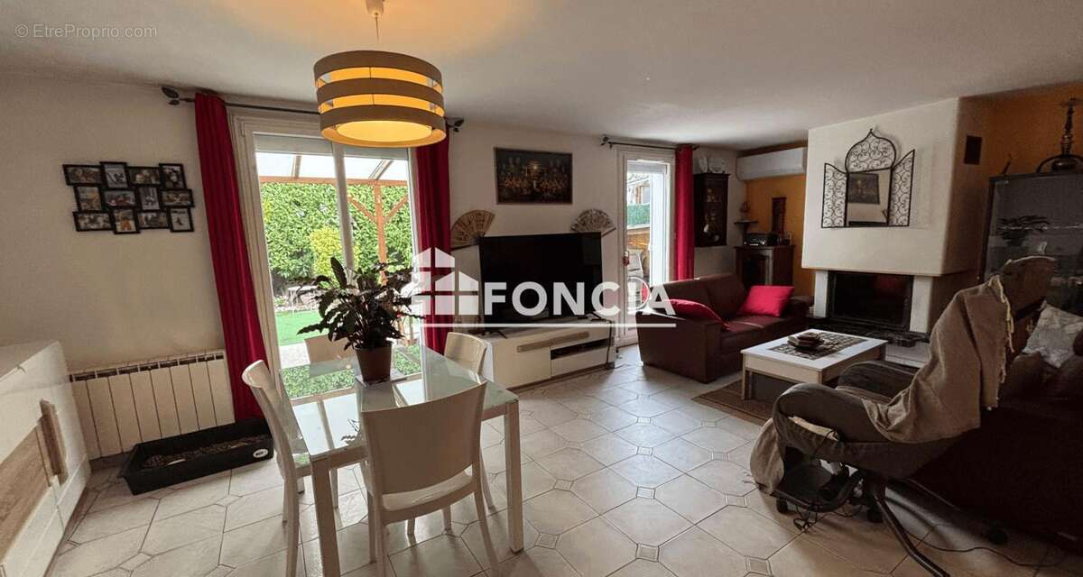 Maison à VILLENEUVE-SAINT-GEORGES