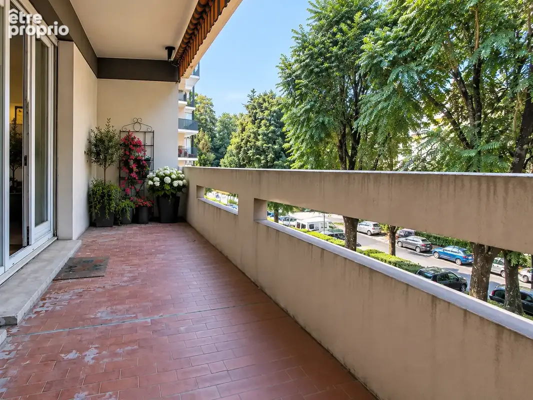 Appartement T4 de 88 m2 avec terrasse et vue sur le parc - photo 7