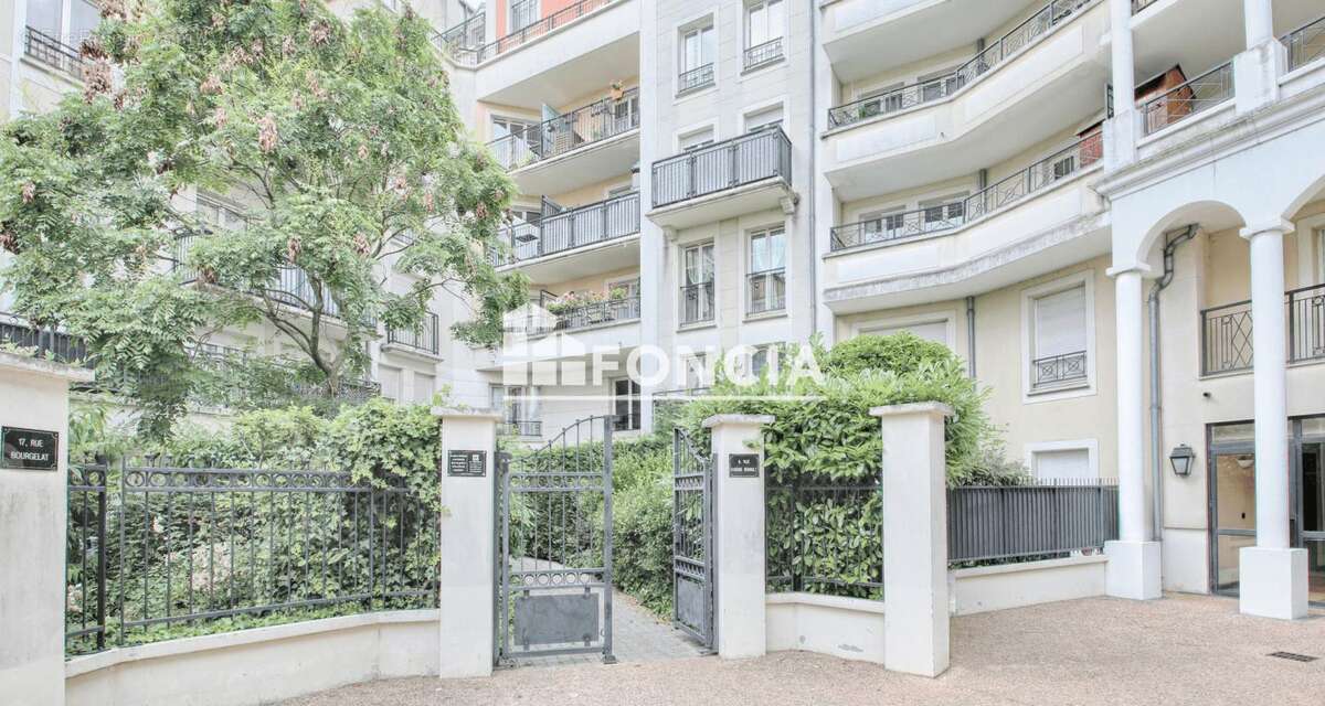 Appartement à MAISONS-ALFORT