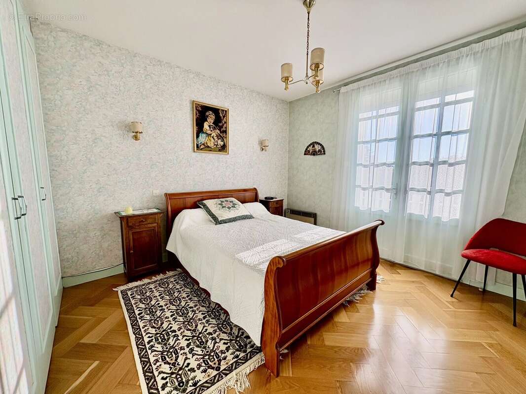 Maison à CASTILLONNES