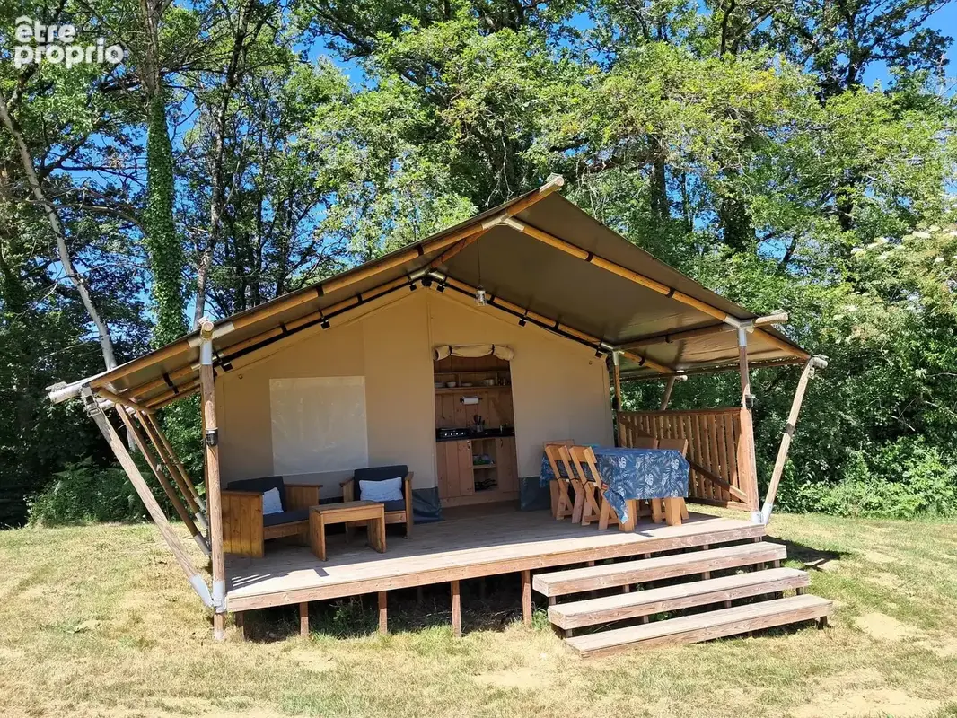 Moulin offrant une grande maison familiale avec potentiel pour gîte, camping ou restaurant - photo 5