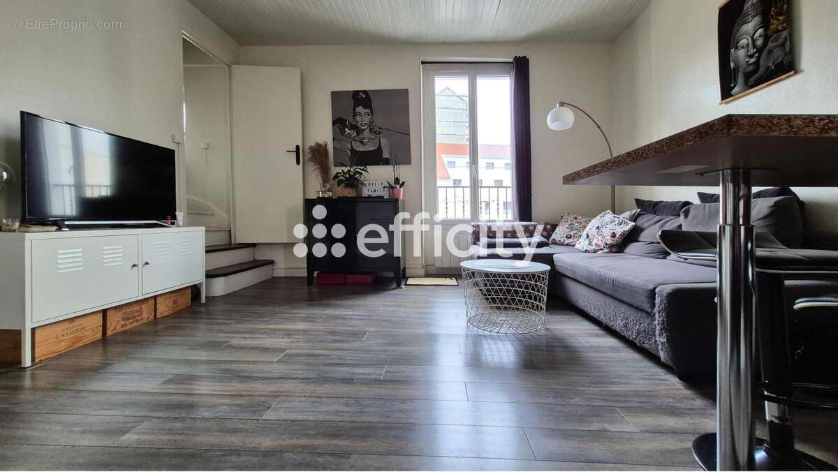 Appartement à CHELLES