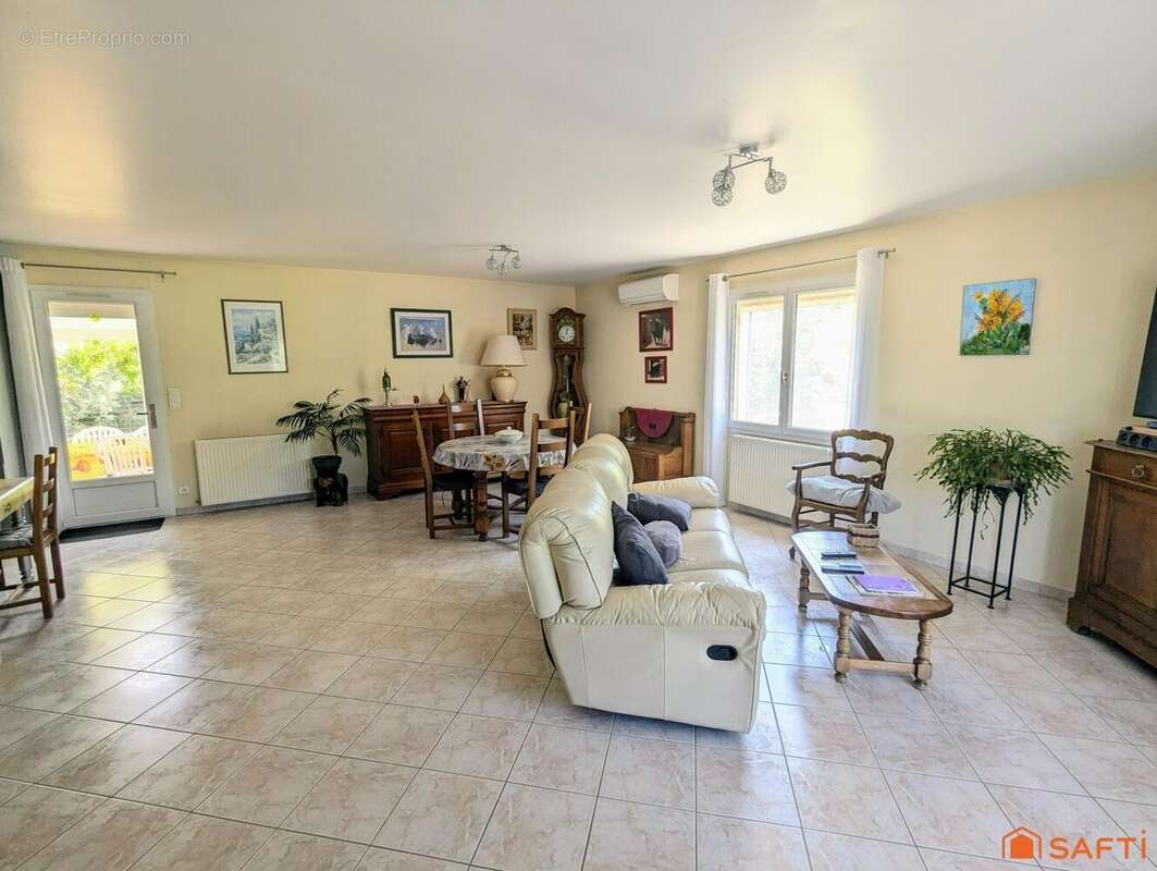 Photo 4 - Maison à COLLIAS