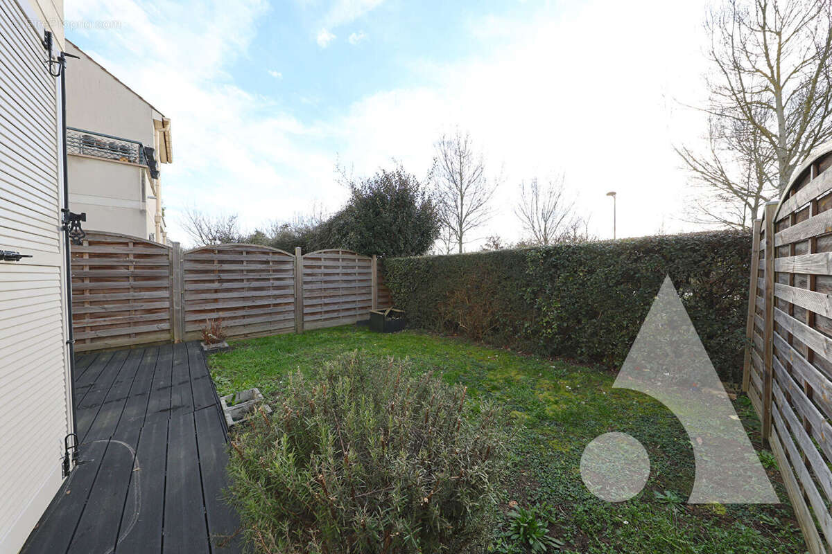 Appartement à SAINT-PIERRE-DU-PERRAY